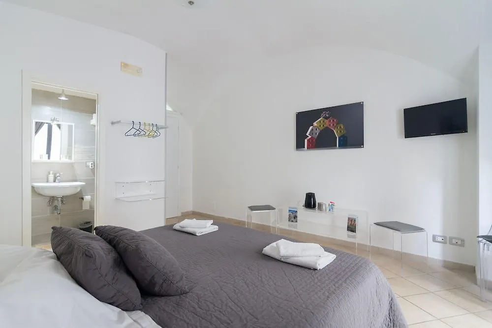 Maison Du La Rua (Adults Only) Neapol 2*,  Itálie