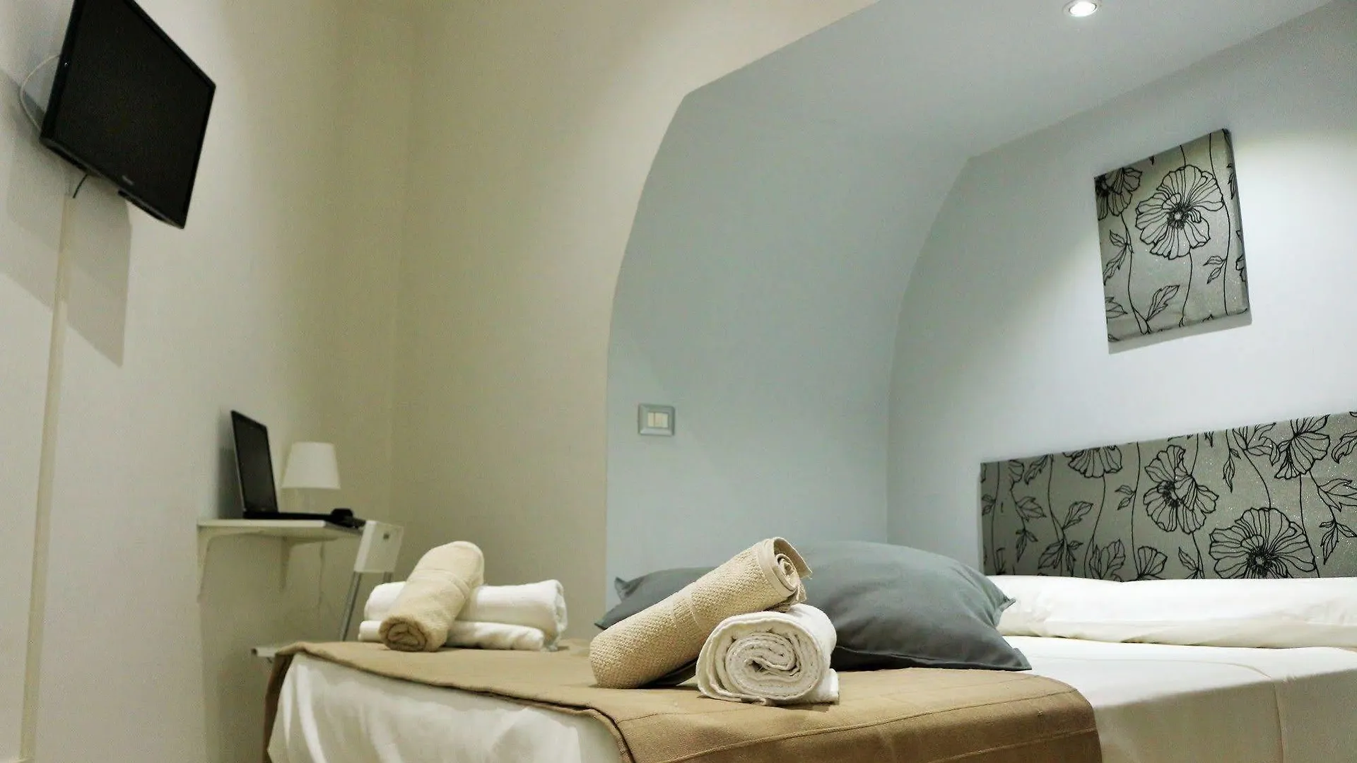 ** Bed & Breakfast Maison Du La Rua (Adults Only) Naples Italy